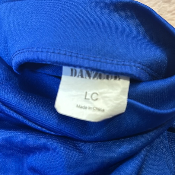 DANZCUE cheerleading skirt in size LC - Picture 6 of 11